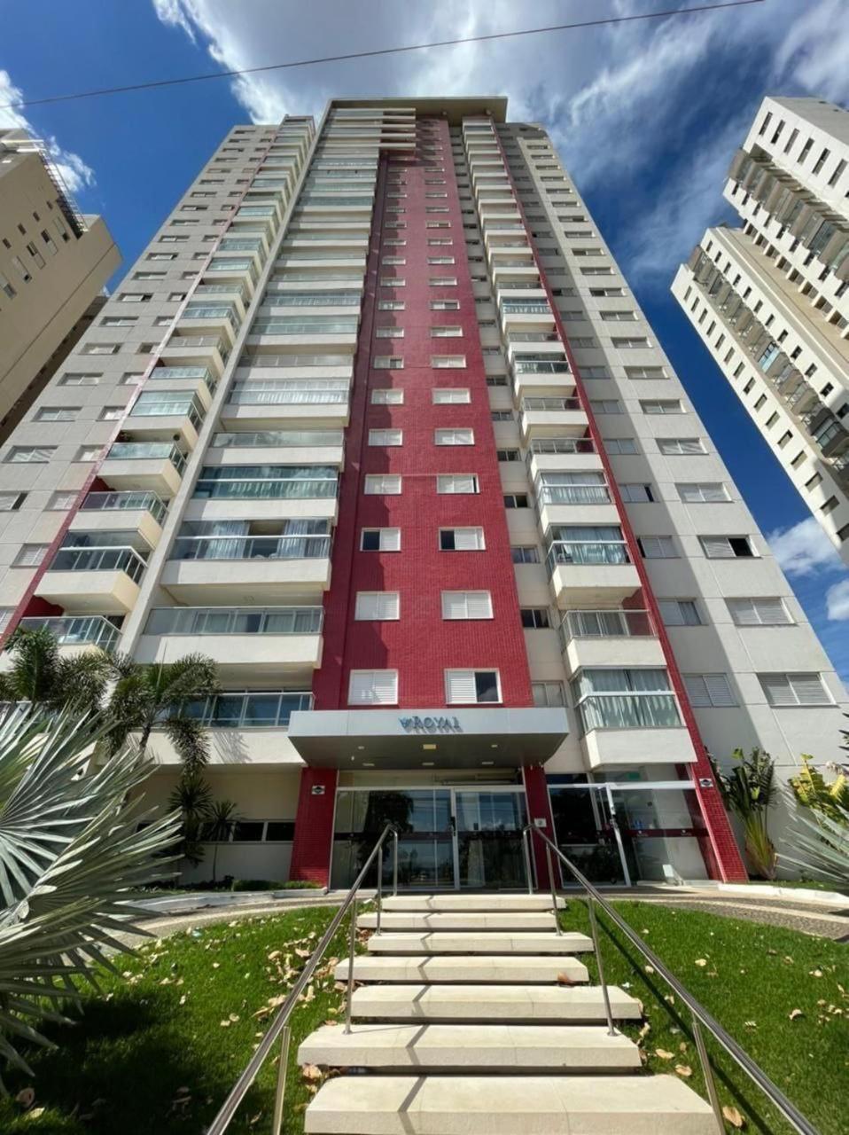 Apartamento Horizonte Azul, Vista Lago, Proximo Ao Shopping 팔마스 외부 사진